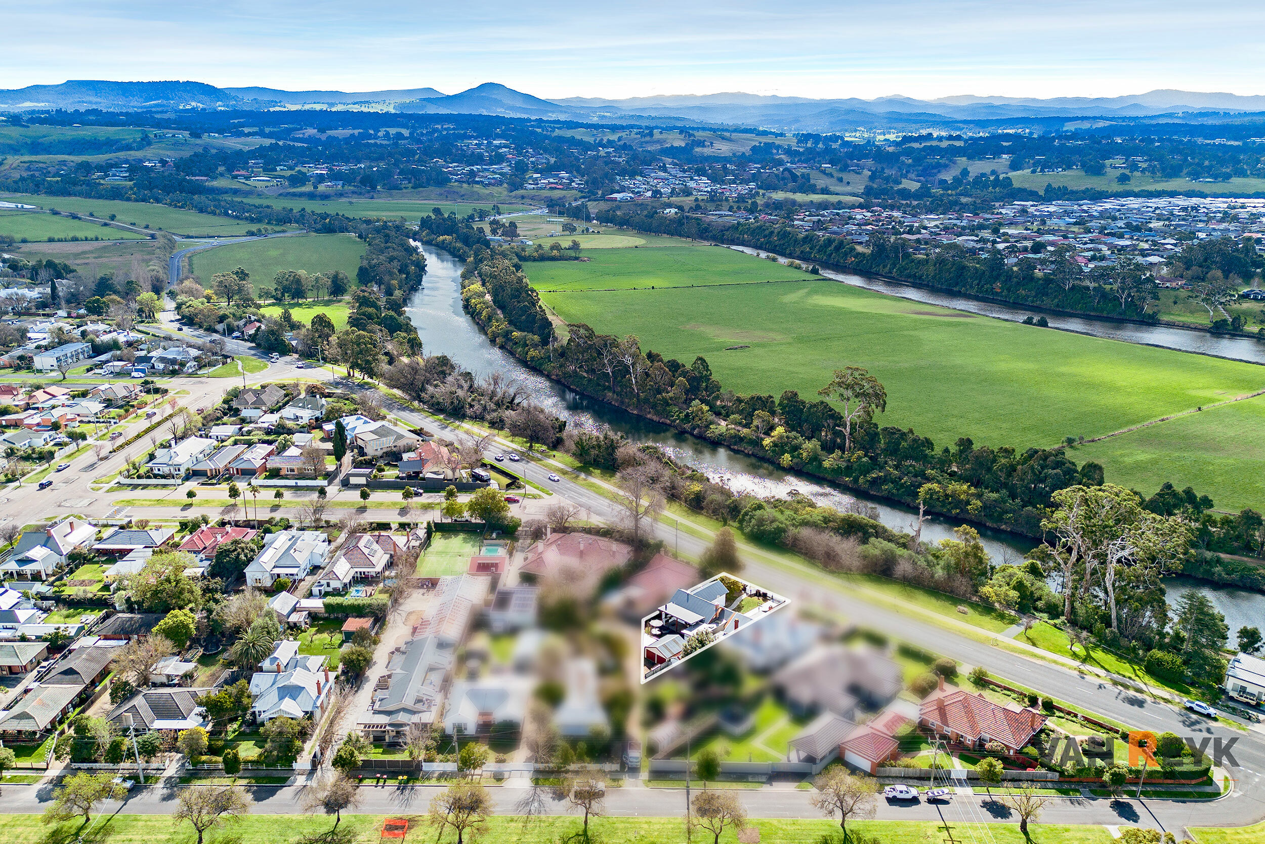3-bedroom house at 53 Riverine Street, Bairnsdale, VIC 3875, East Gippsland, Victoria