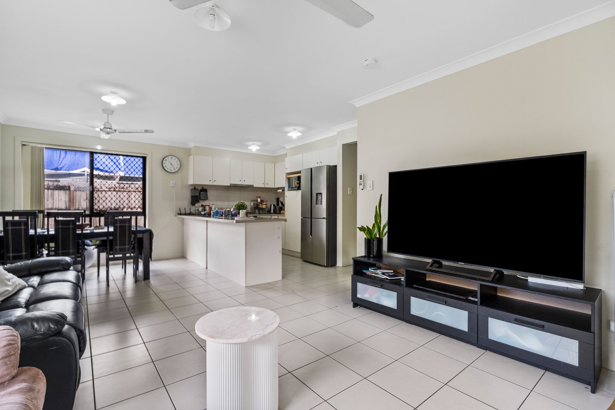 42 Wyndham Circuit, Holmview, QLD 4207 - Image 4