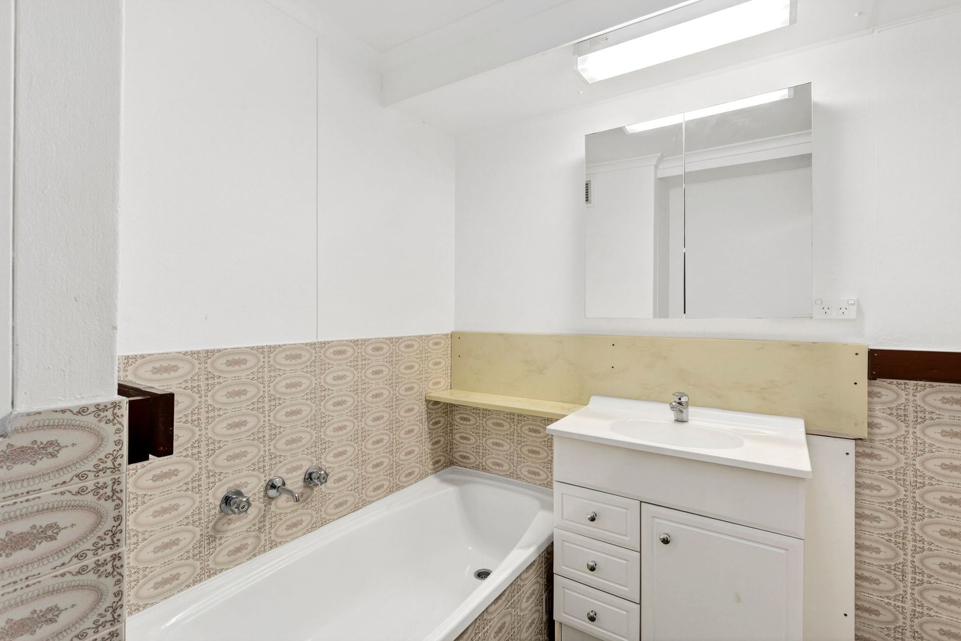 2-bedroom unit at 303 5 JERSEY ROAD, ARTARMON NSW 2064, Willoughby, New South Wales