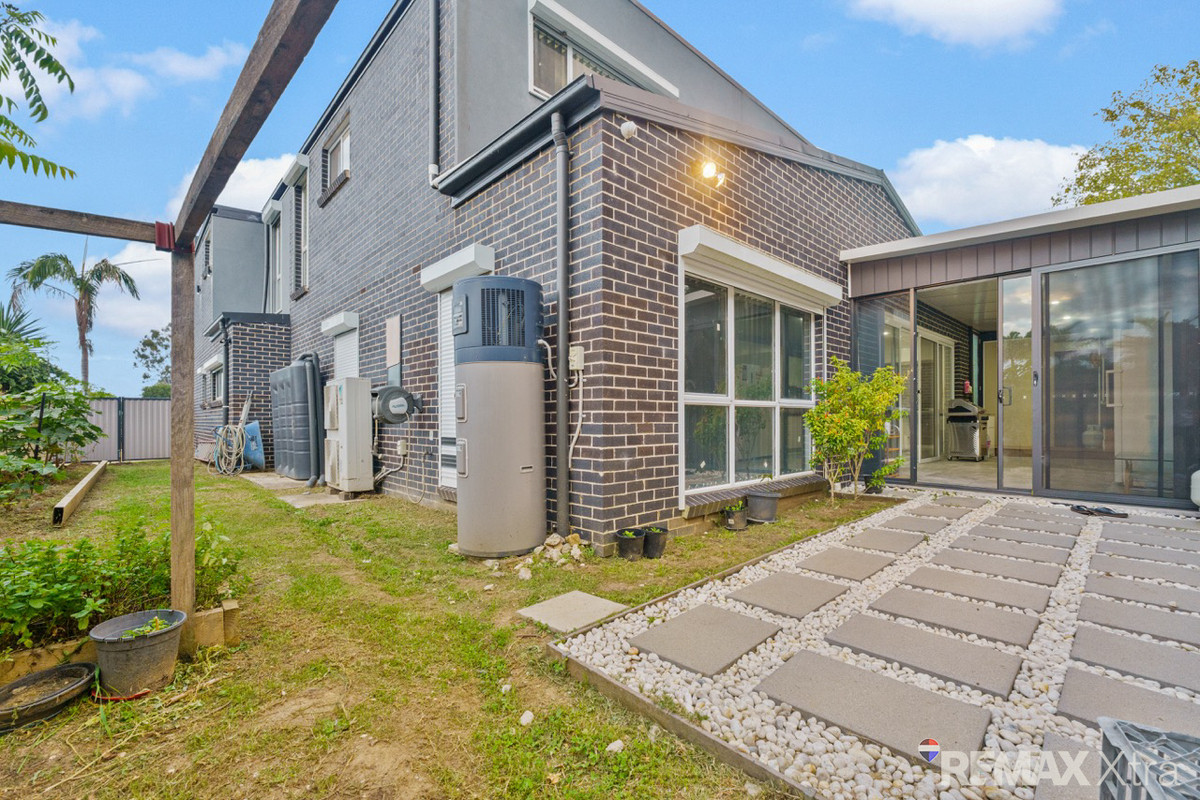 8-bedroom house at 20 Agrafe Place, Minchinbury, NSW 2770, Blacktown, New South Wales