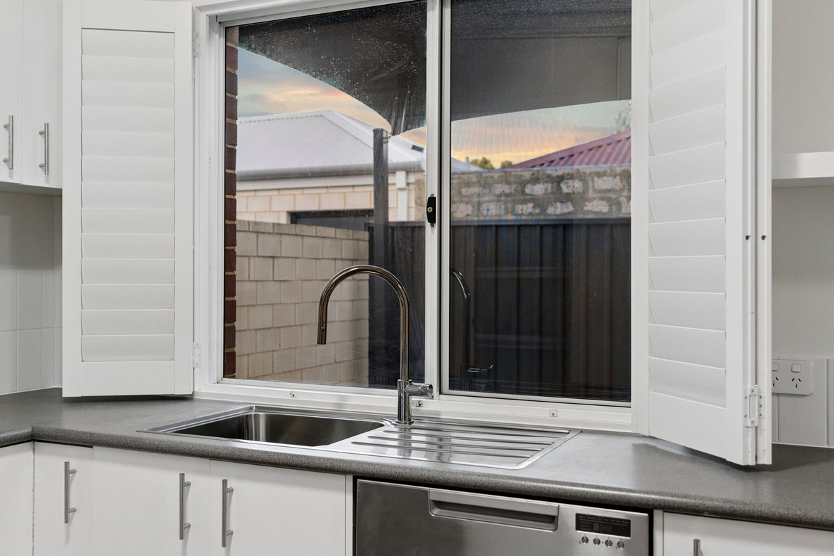 4/14 Watson Place, Maylands, WA 6051 - Image 6