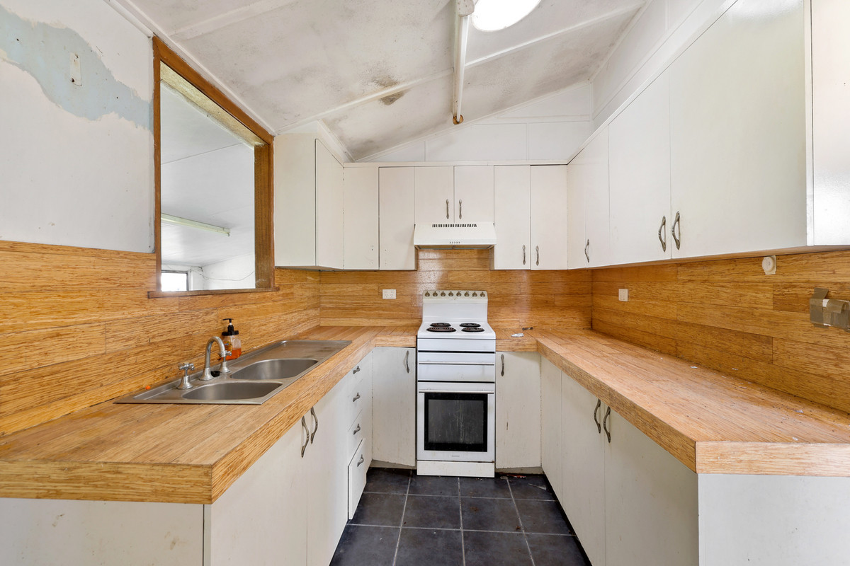 15 OLD EIMEO ROAD, Rural View QLD 4740 - Image 4