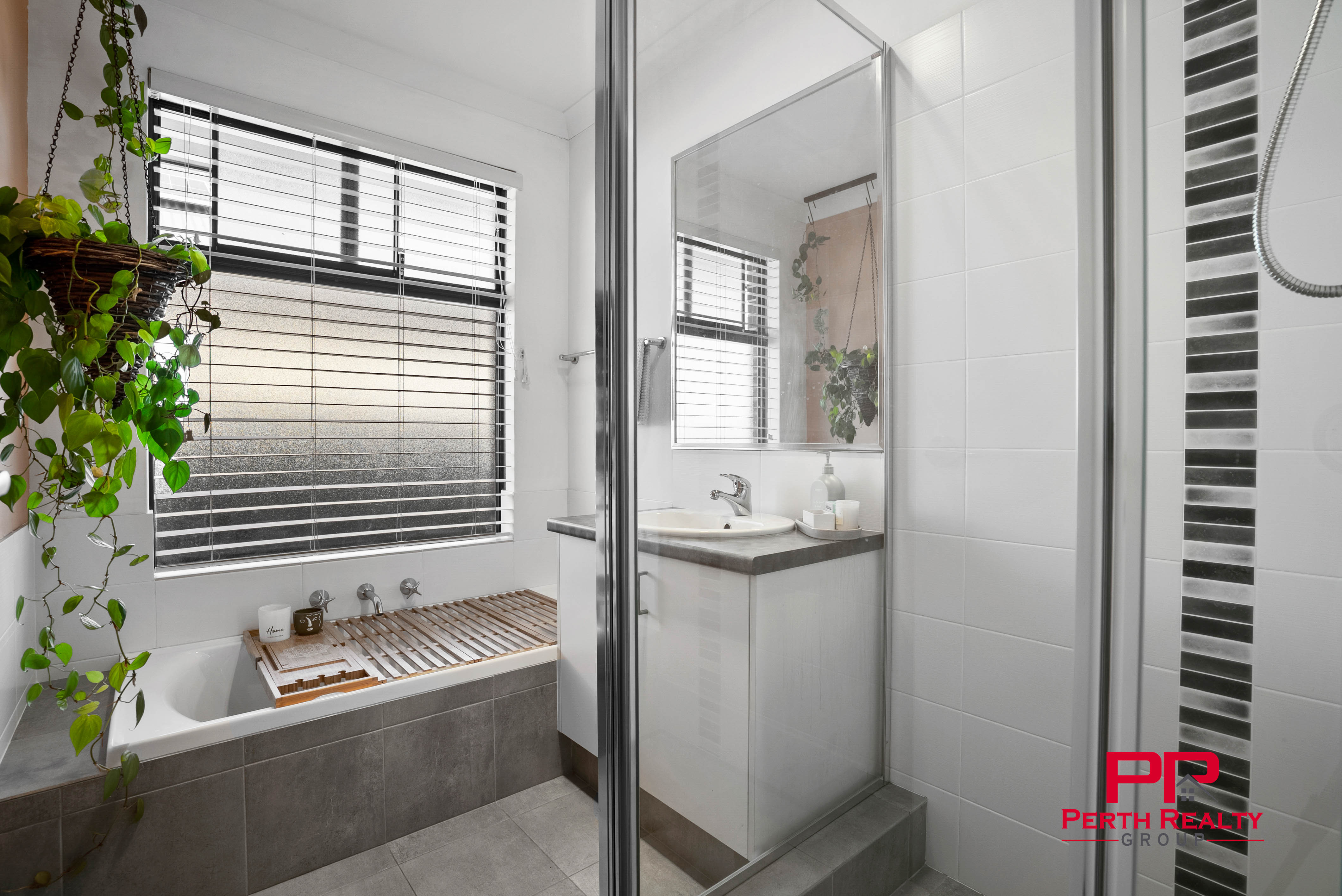 4-bedroom house at 13 Hayford Road, Haynes WA 6112, Armadale, Western Australia