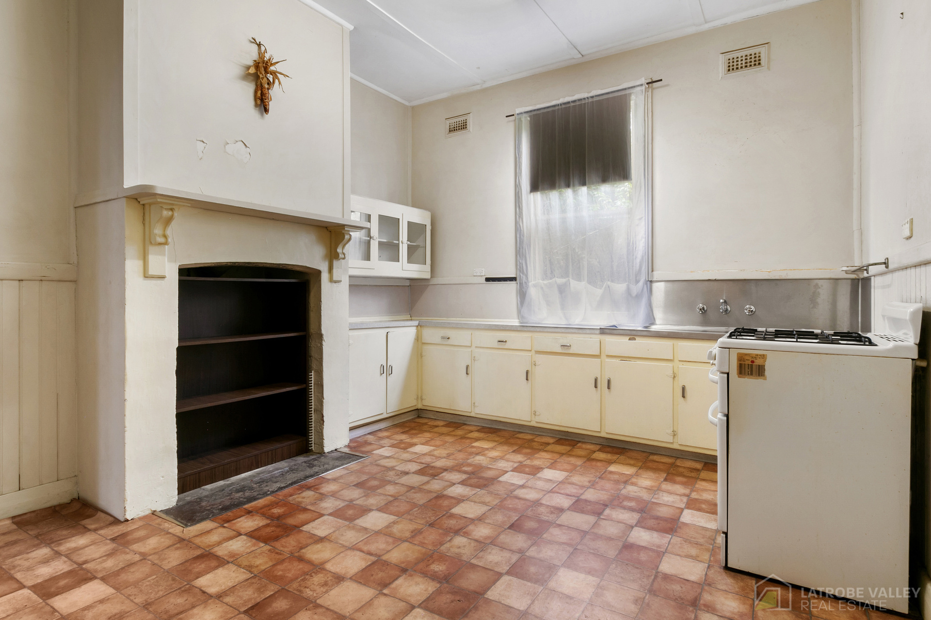 29-31 Prince Street, Rosedale, Vic, 3847 - Image 7