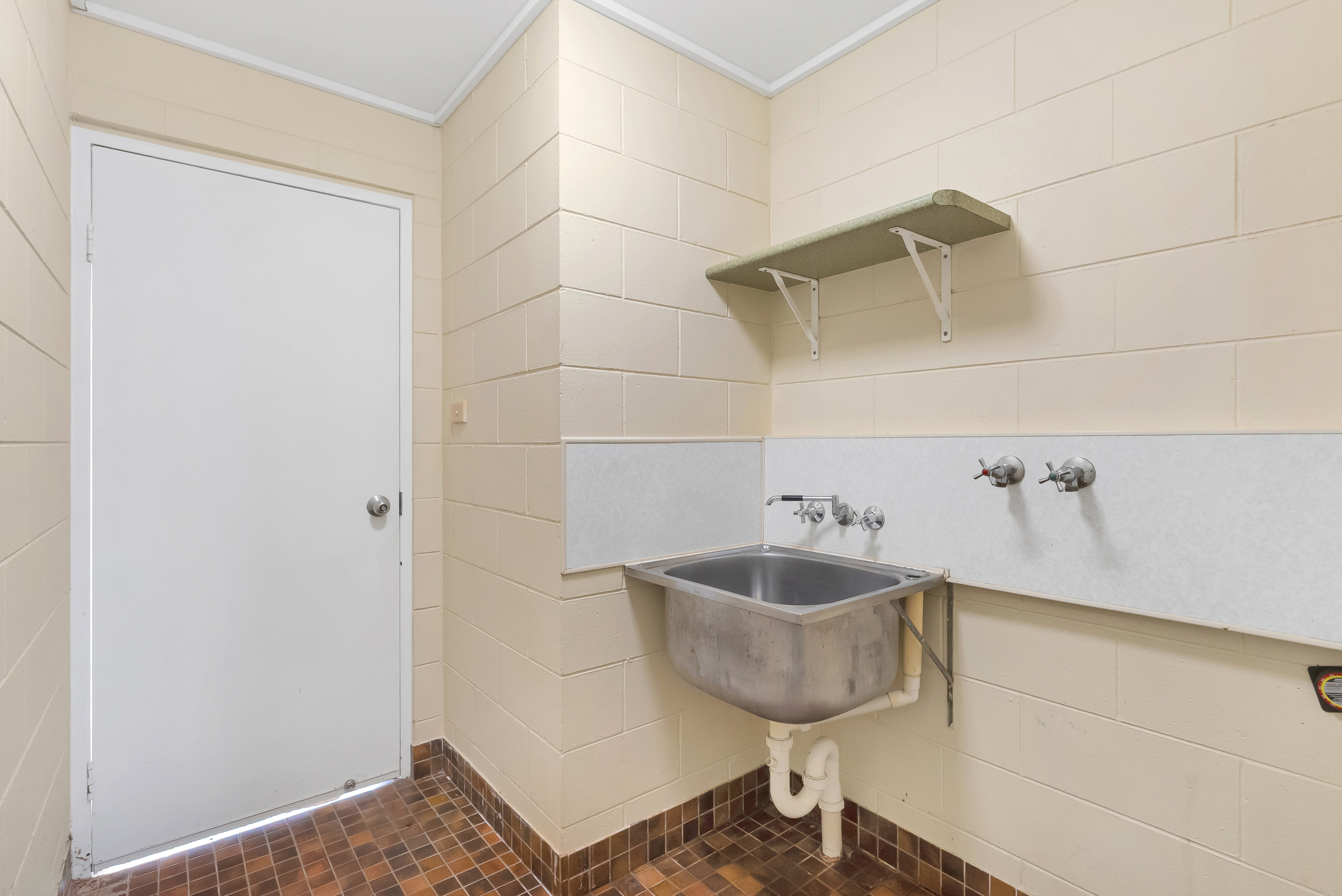 102 MURRAY STREET, Manoora QLD 4870 - Image 10