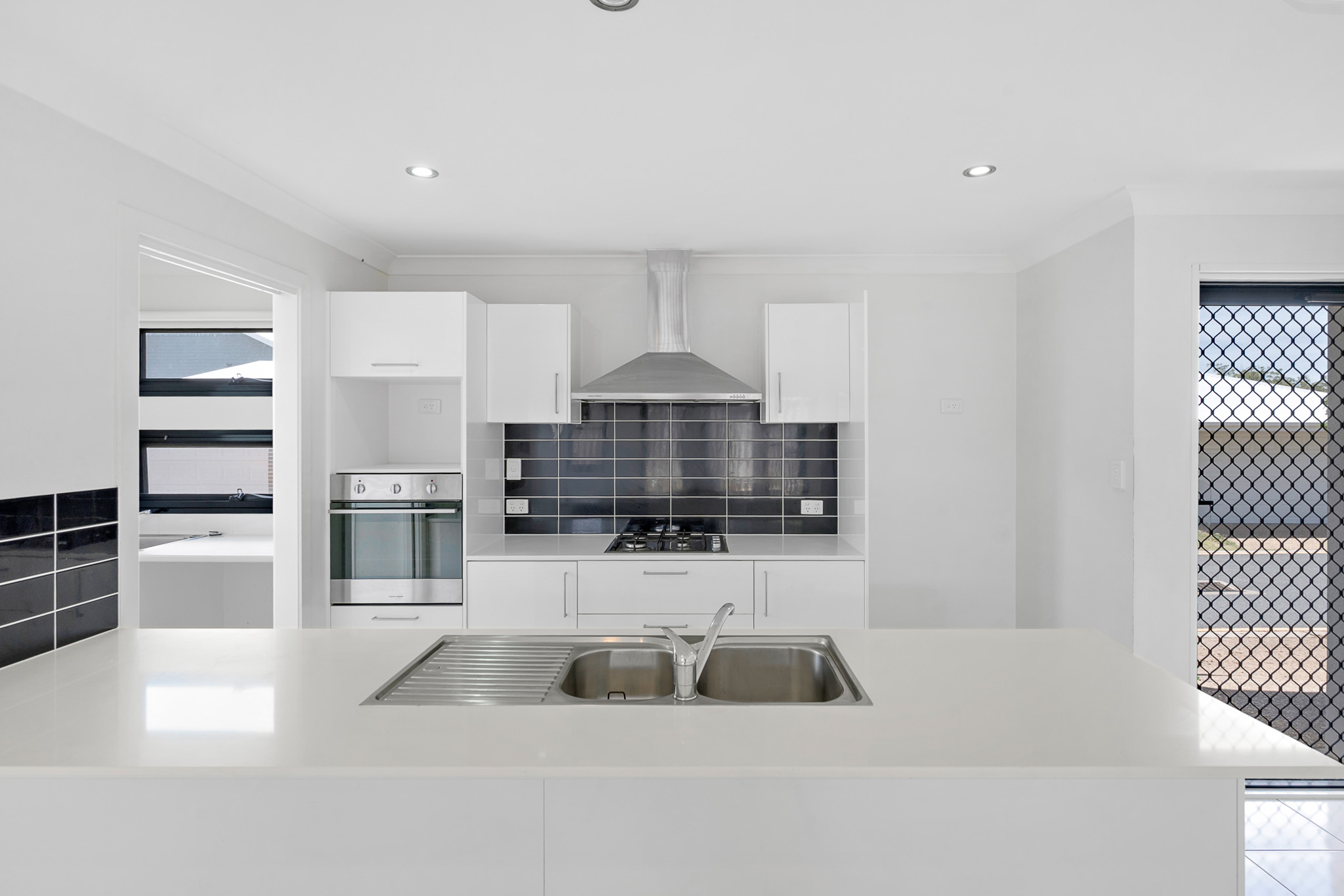 4-bedroom unit at 1/1 Wedgetail Road, Clinton, QLD 4680, Gladstone, Queensland