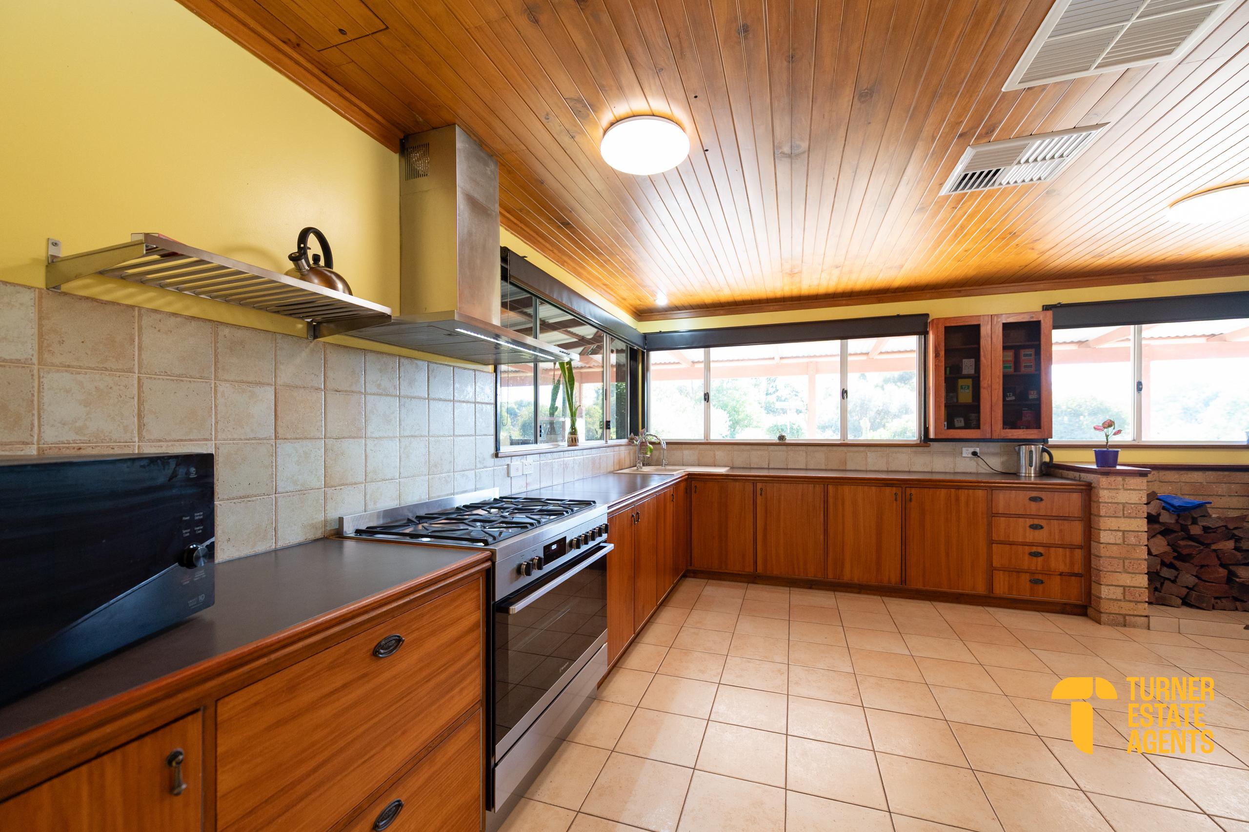 5-bedroom house at 241 Hyde Drive, Wundowie, WA 6560, Northam, Western Australia
