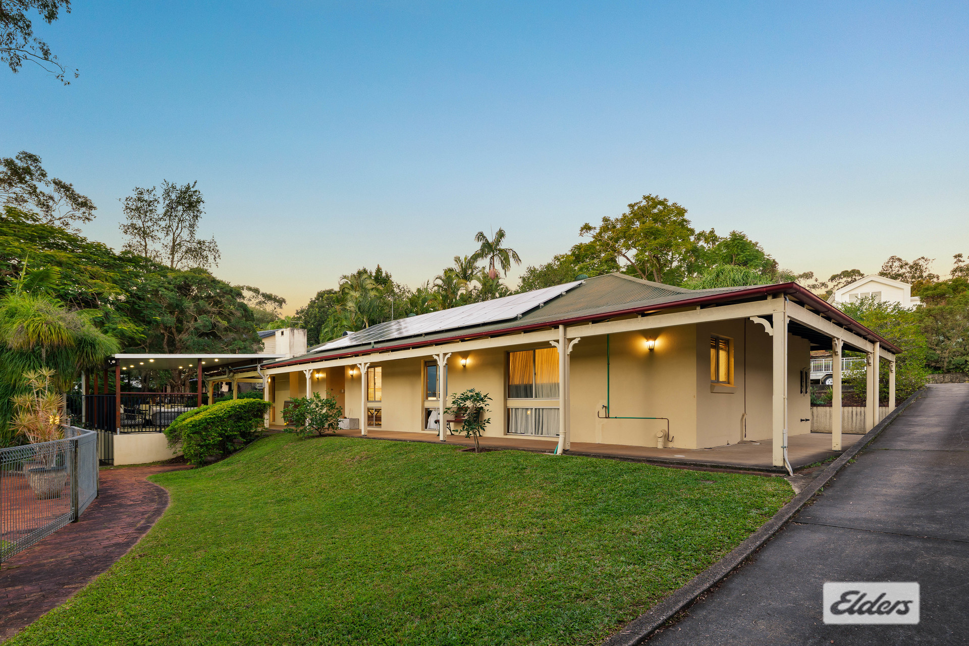 21 Kinloch Road, Daisy Hill, QLD 4127 - Image 3