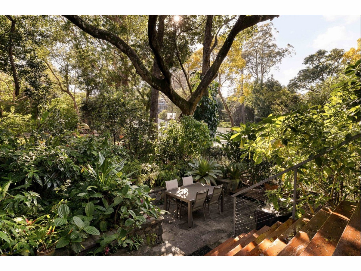 4-bedroom house at 102A Rome Street South, Yeronga, Qld, 4104, Brisbane, Queensland