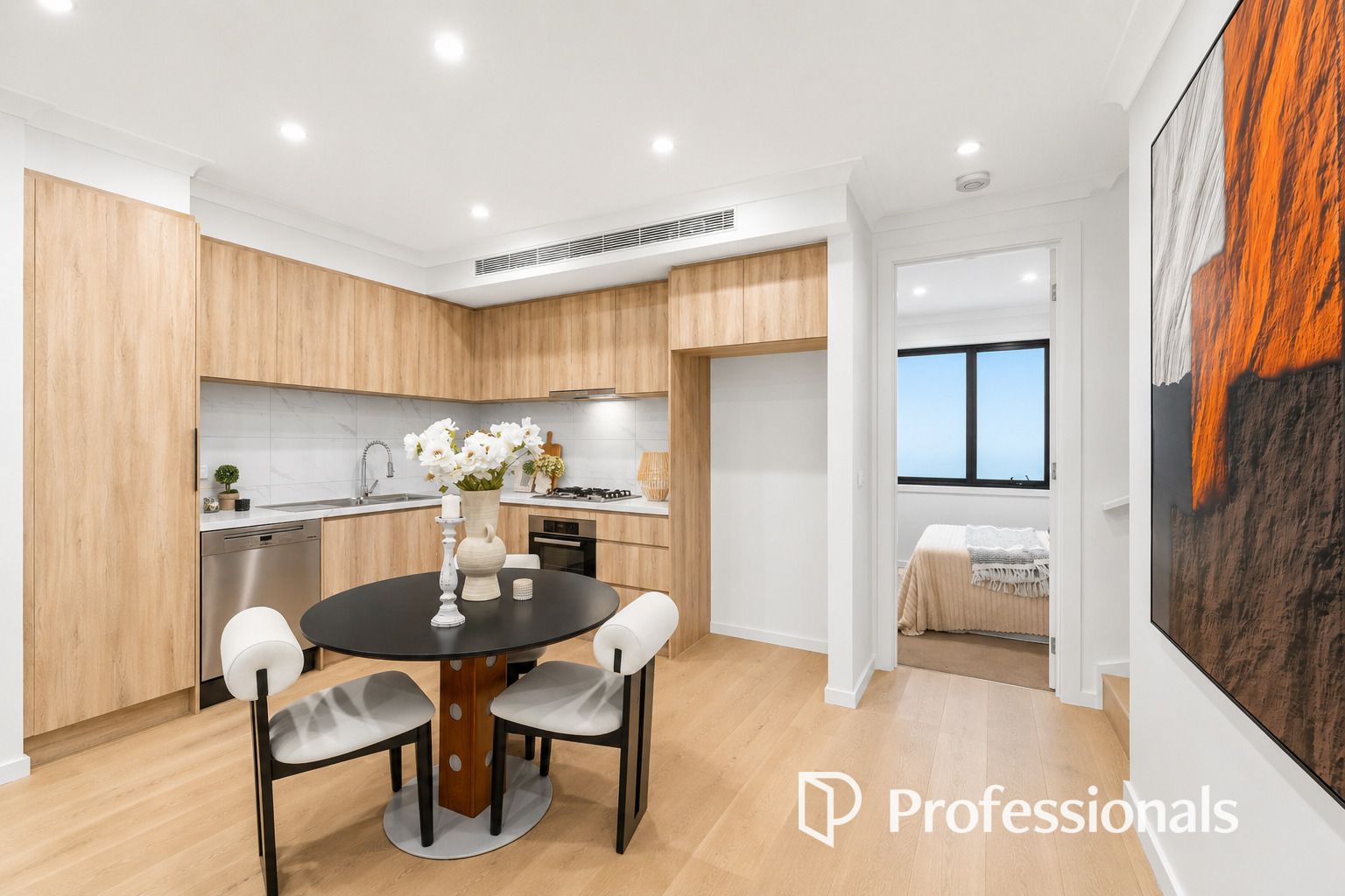 2/2-4 Doynton Parade, Mount Waverley, Vic, 3149 - Image 4