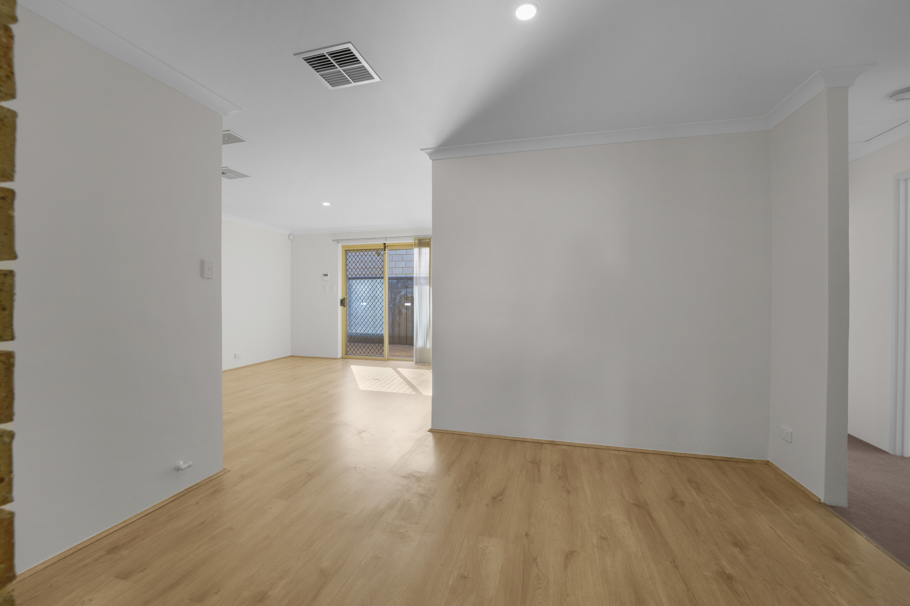 38 KING ROAD, Beechboro WA 6063 - Image 9