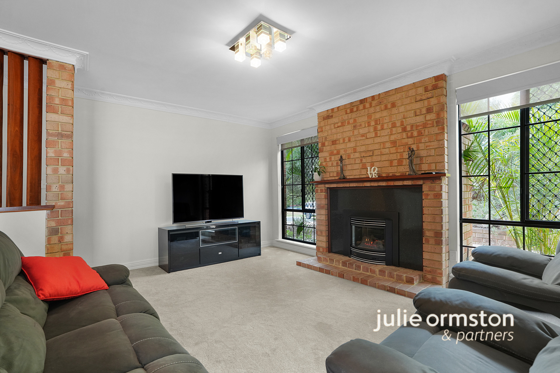 4-bedroom house at 5 Lemongrass Grove, Woodvale, WA 6026, Joondalup, Western Australia