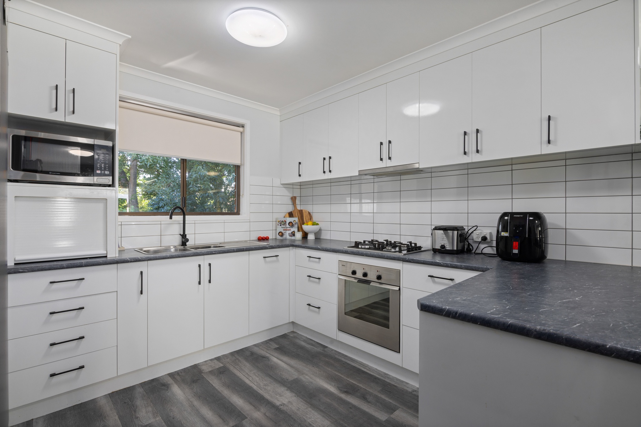 2-bedroom unit at 3/560 Wyse Street, Albury, NSW 2640, Albury, New South Wales