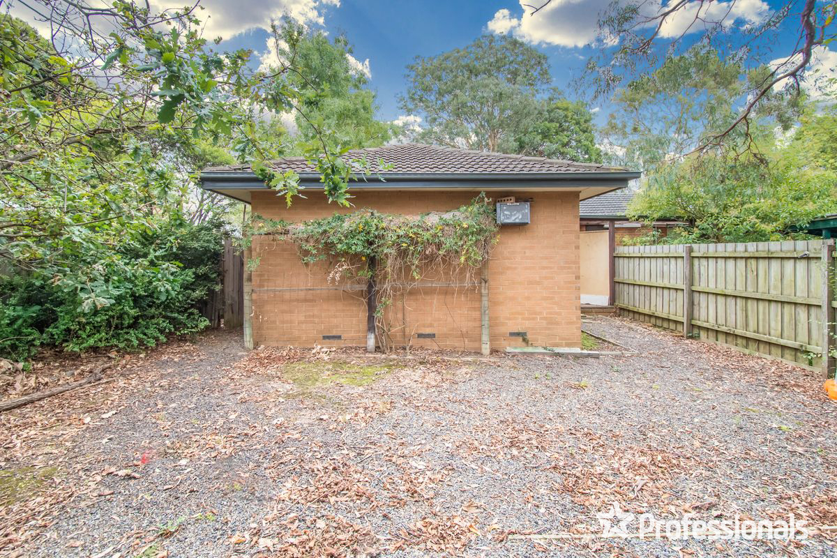 10 Florida Drive, Ferntree Gully, VIC 3156 - Image 8