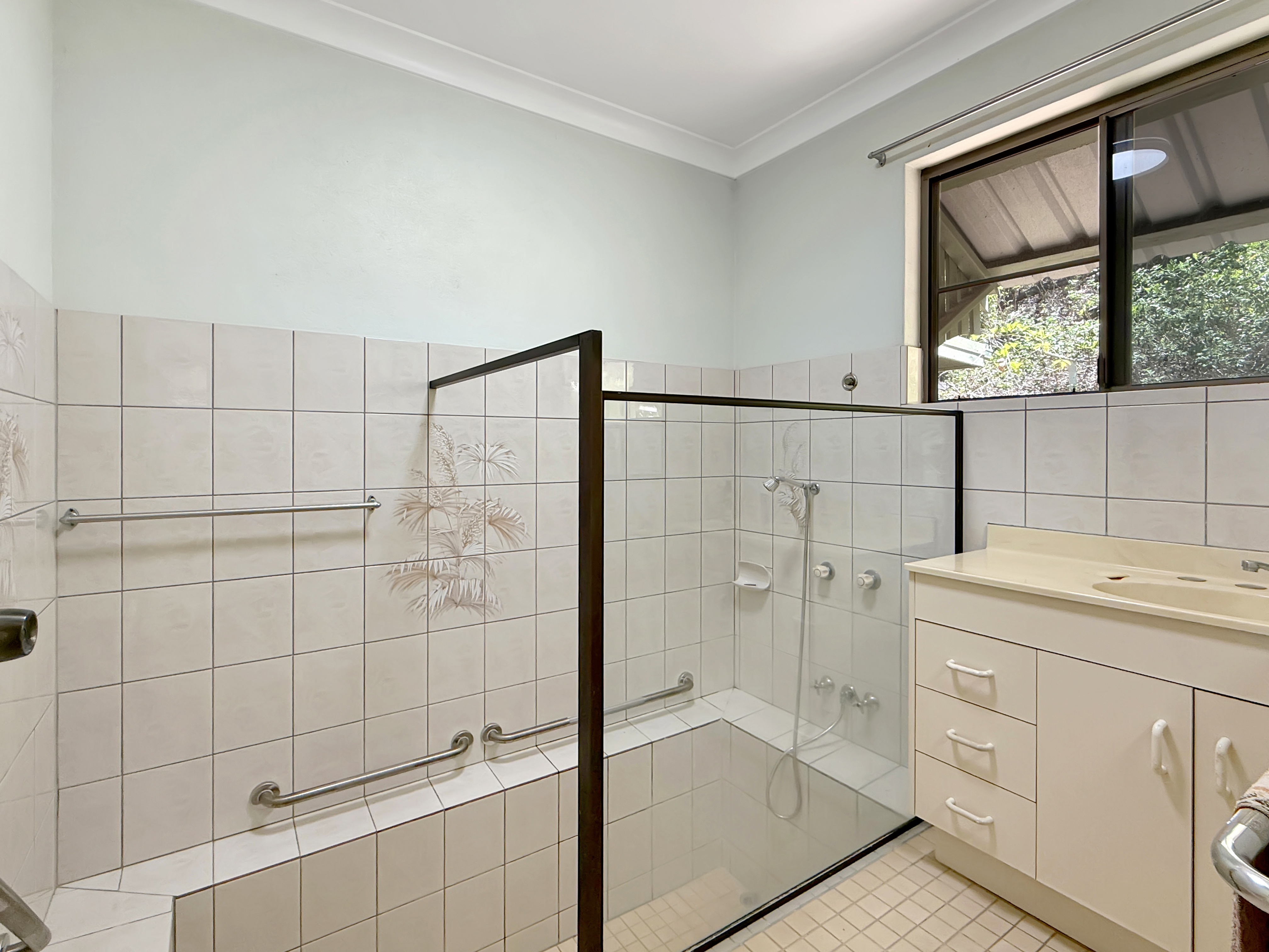 3-bedroom house at 59 Mirimar Crescent, Arcadia, QLD 4819, Townsville, Queensland
