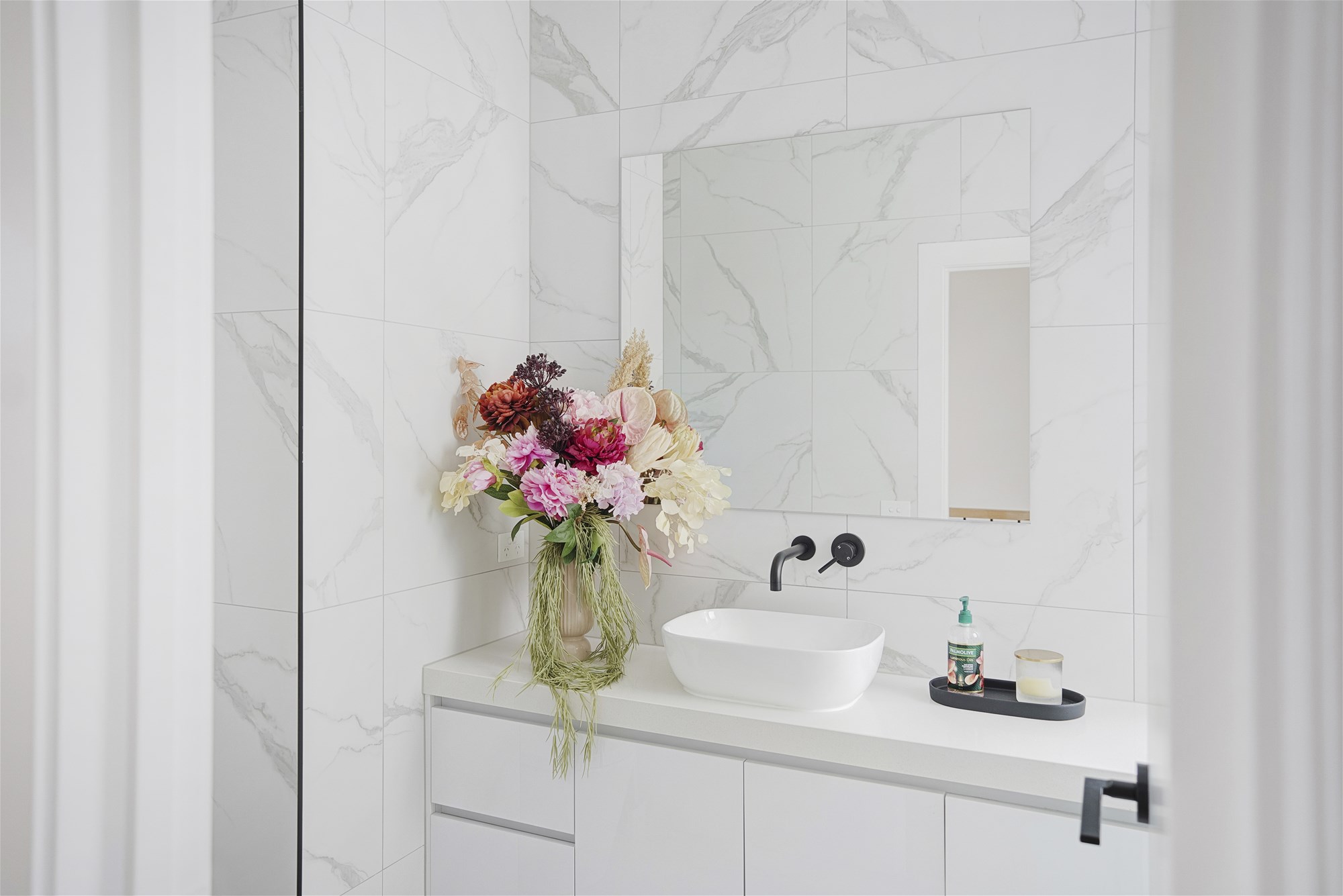 3-bedroom unit at 34 Bridgehaven Drive, Craigieburn, VIC 3064, Whittlesea, Victoria