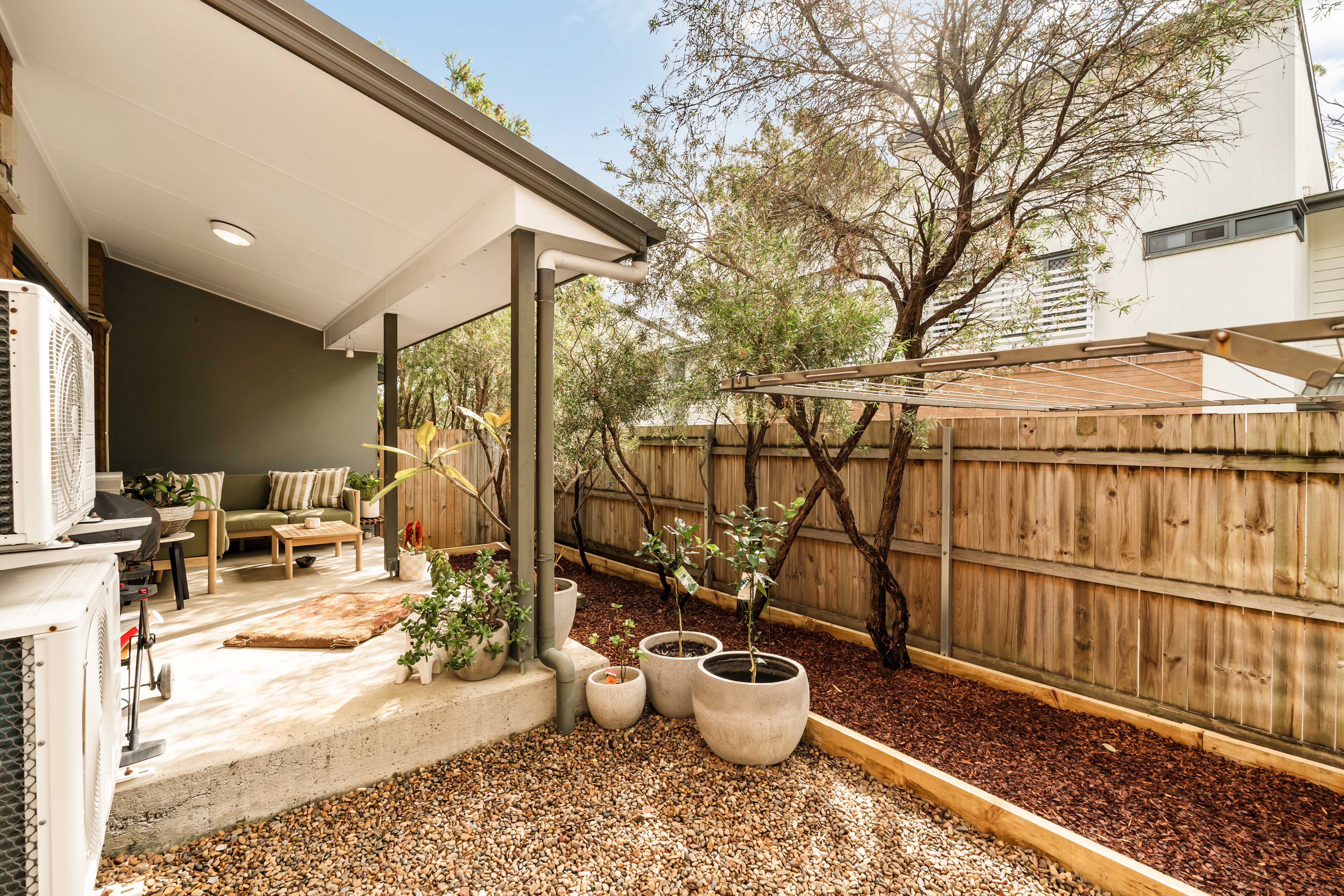 TOWNHOUSE 40 21 RENSBURG STREET, BRIGHTON QLD 4017 - Image 8