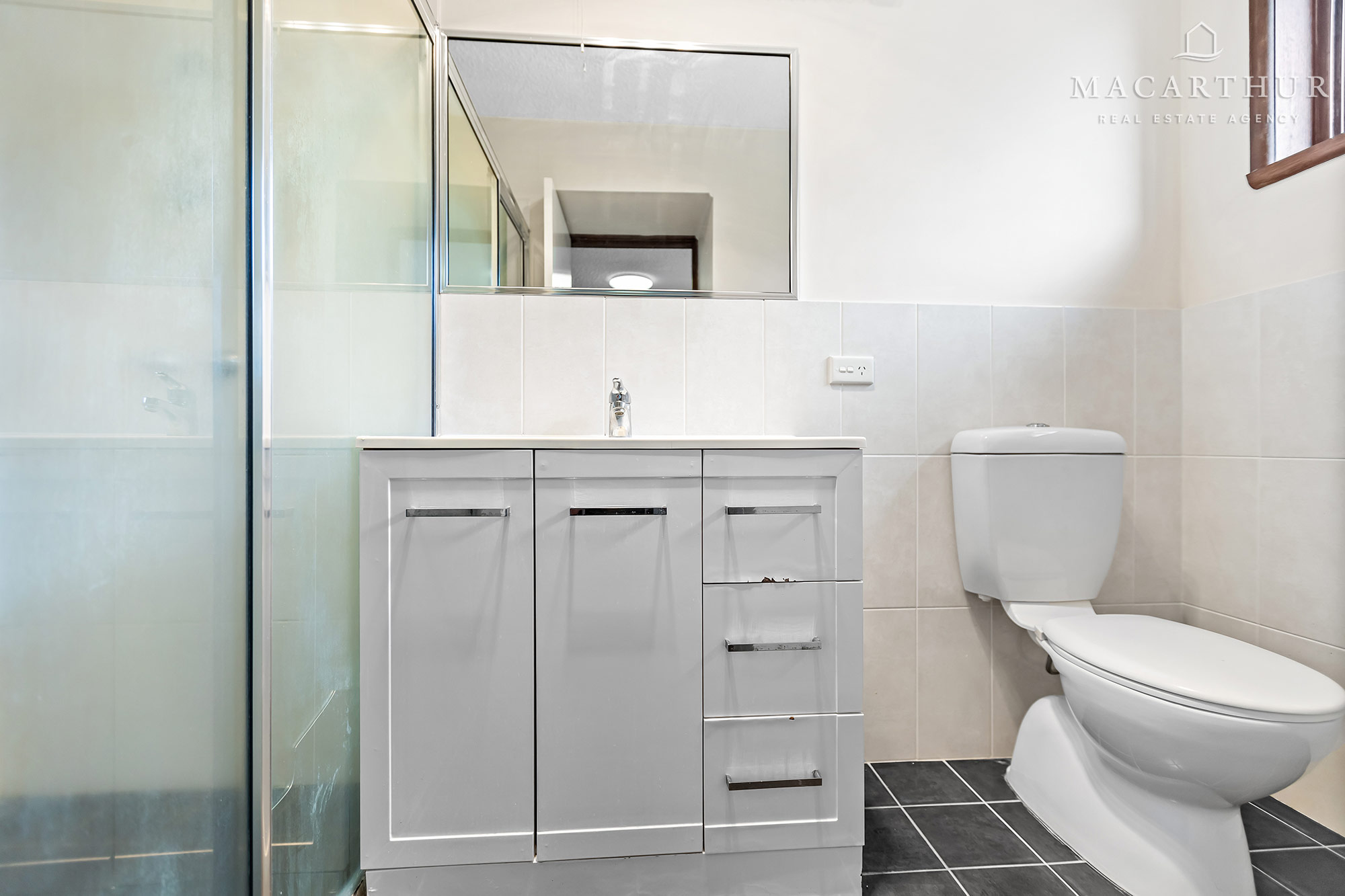 50 Balmoral Crescent, Lake Albert, NSW 2650 - Image 8