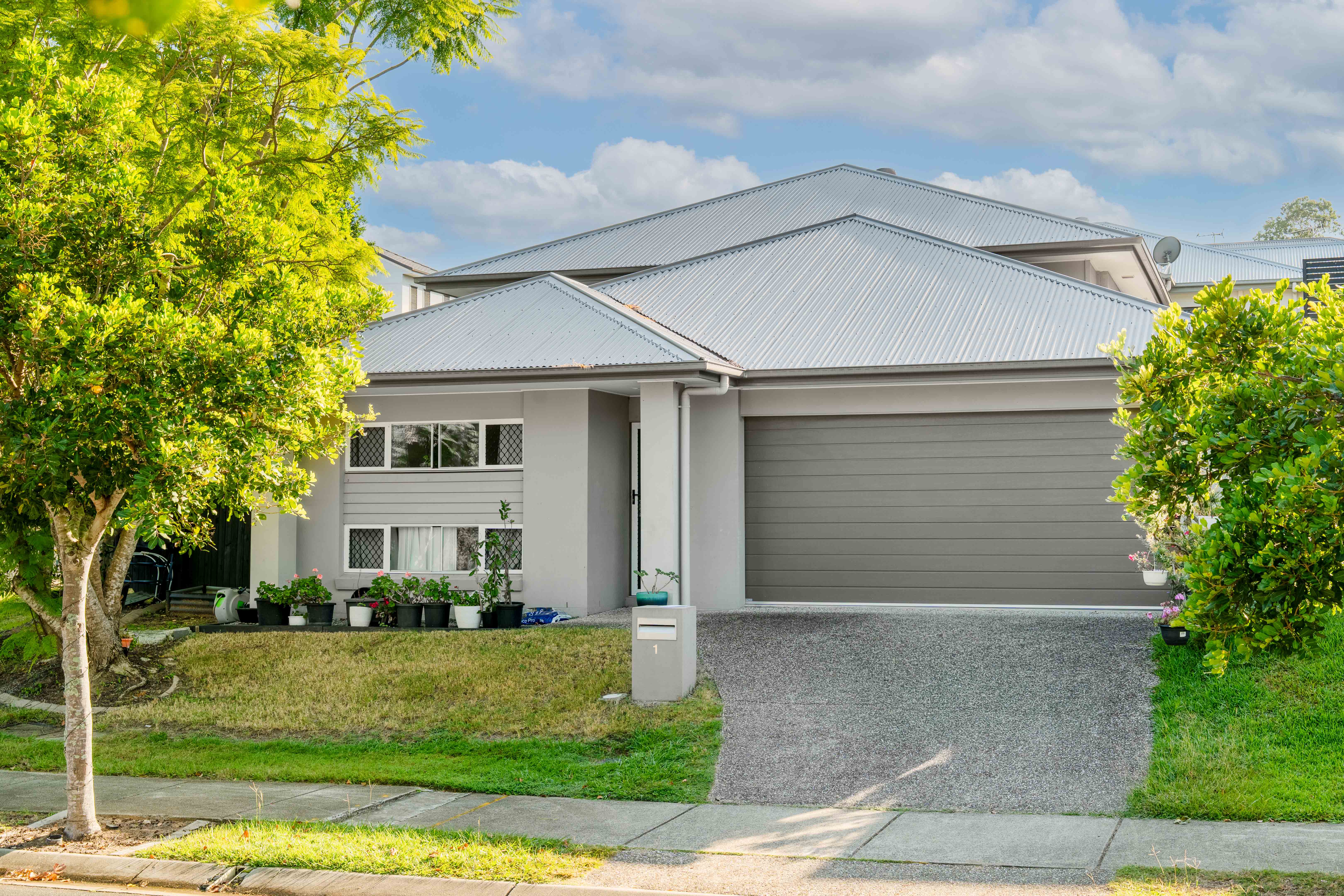 1 LAGUNA CRESCENT, Springfield Lakes QLD 4300 - Image 2