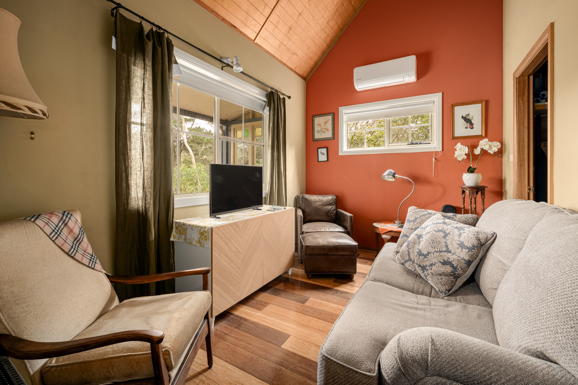 10-12 Glenview Road, Wentworth Falls, NSW 2782 - Image 7