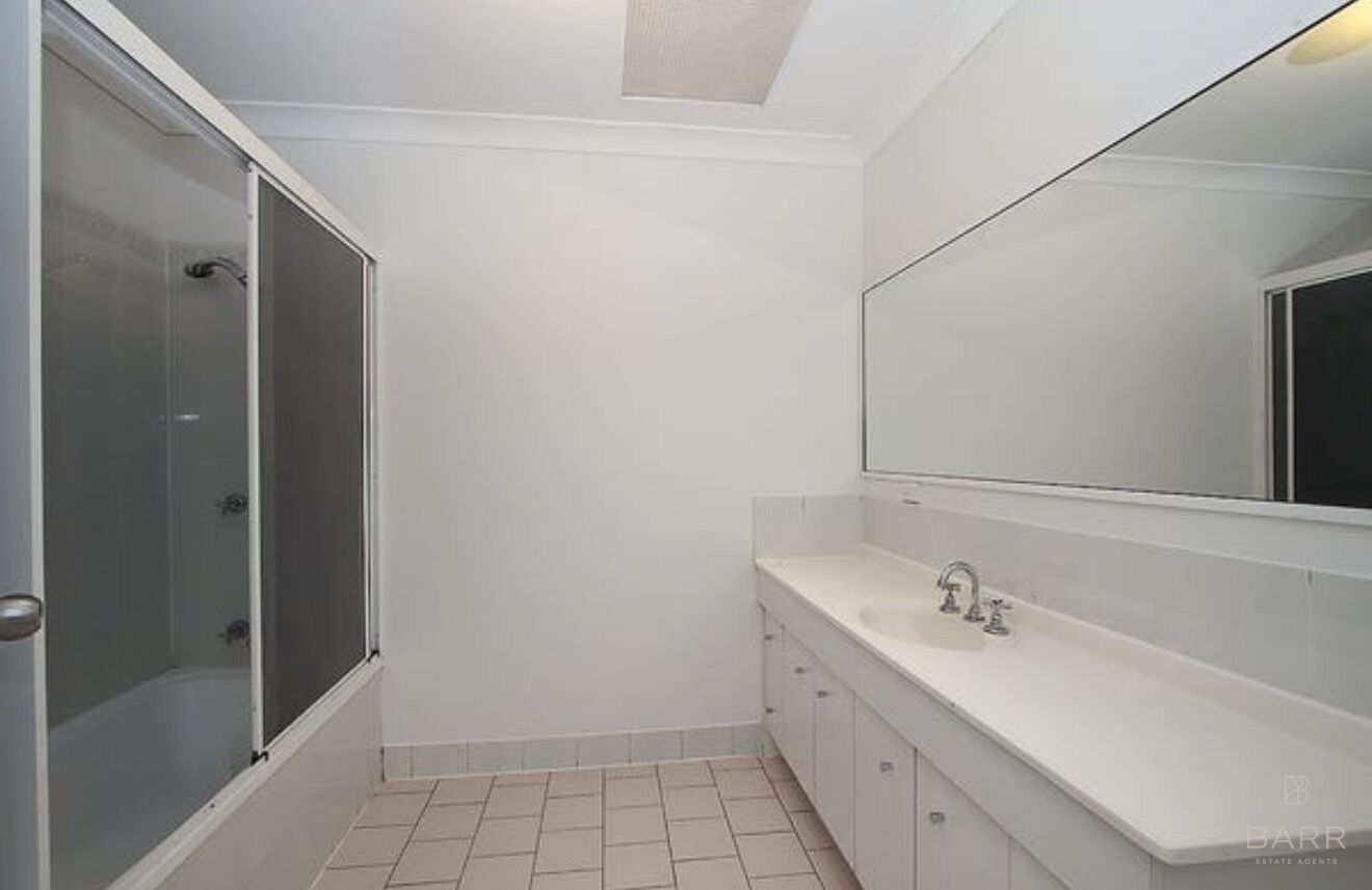 1/23 Sugarwood Street, Bellbowrie, QLD 4070 - Image 10