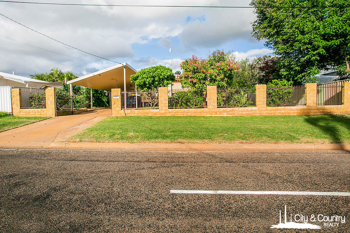 3-bedroom house at 2 Steelcon Parade, Mount Isa, Qld, 4825, Mount Isa, Queensland