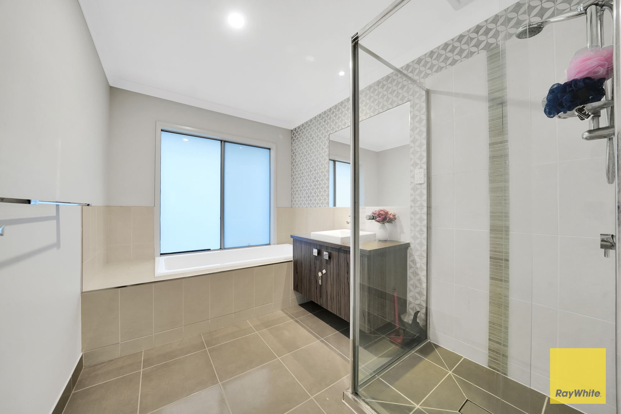 5-bedroom house at 676 Armstrong Road, Wyndham Vale, VIC 3024, Wyndham, Victoria