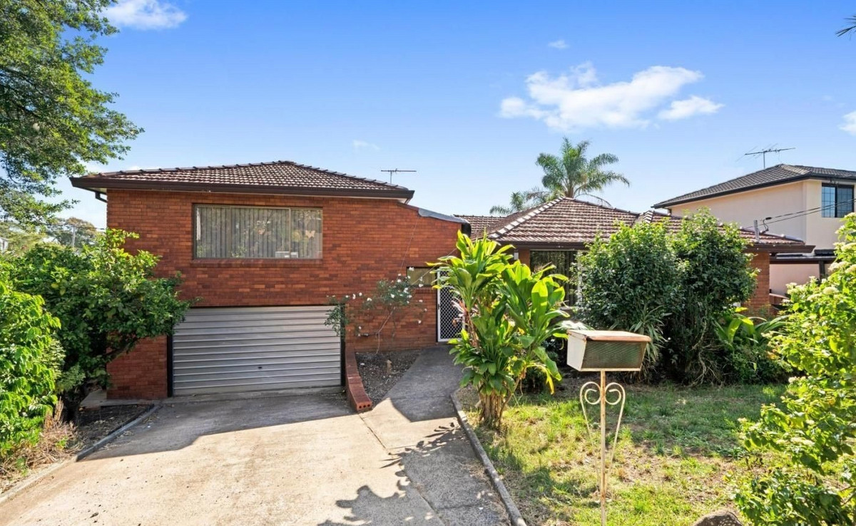 34 Wren Street, Condell Park, NSW 2200 - Image 2