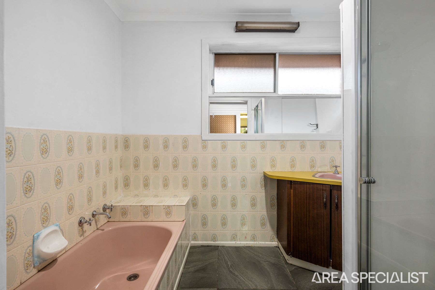 12 WATERFORD AVENUE, Norlane VIC 3214 - Image 9