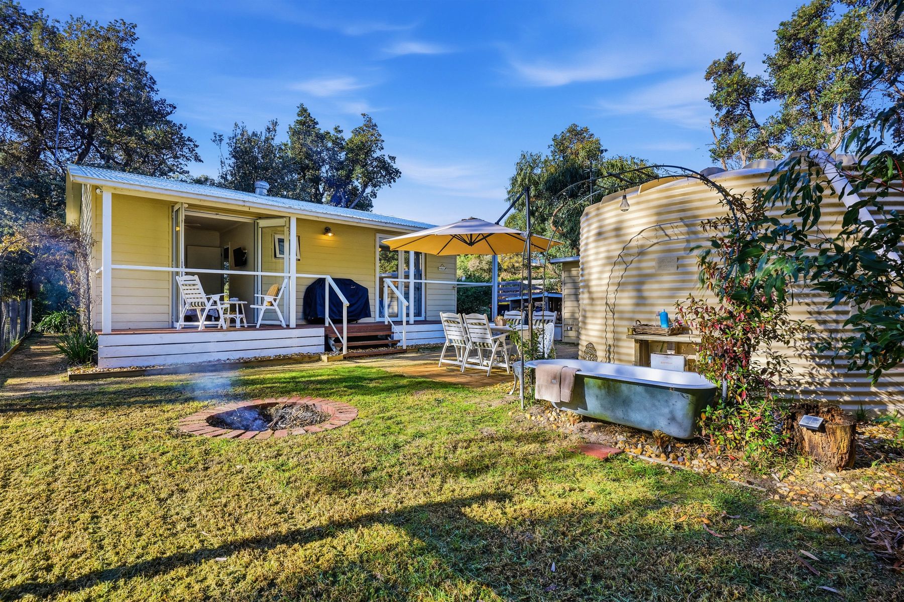 3-bedroom house at 33 Fairway Avenue, Golden Beach, VIC 3851, Wellington, Victoria