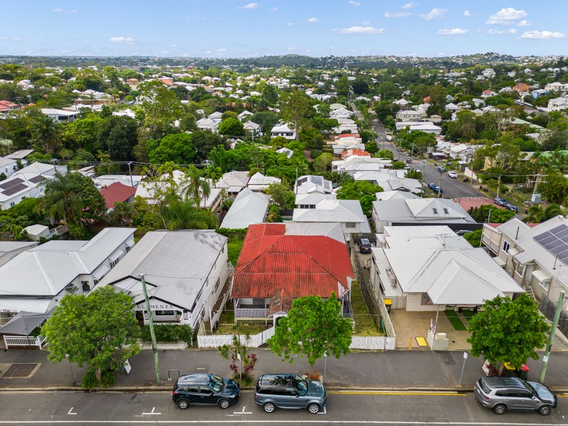 135 Latrobe Terrace, Paddington, Qld, 4064 - Image 2