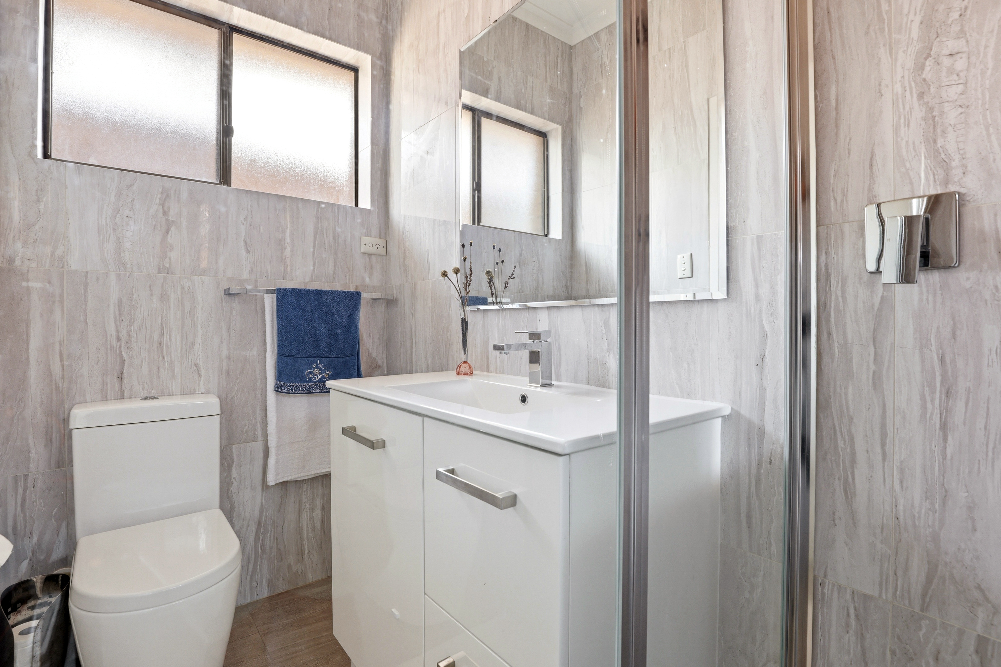 76 SAW AVENUE, Rockingham WA 6168 - Image 5