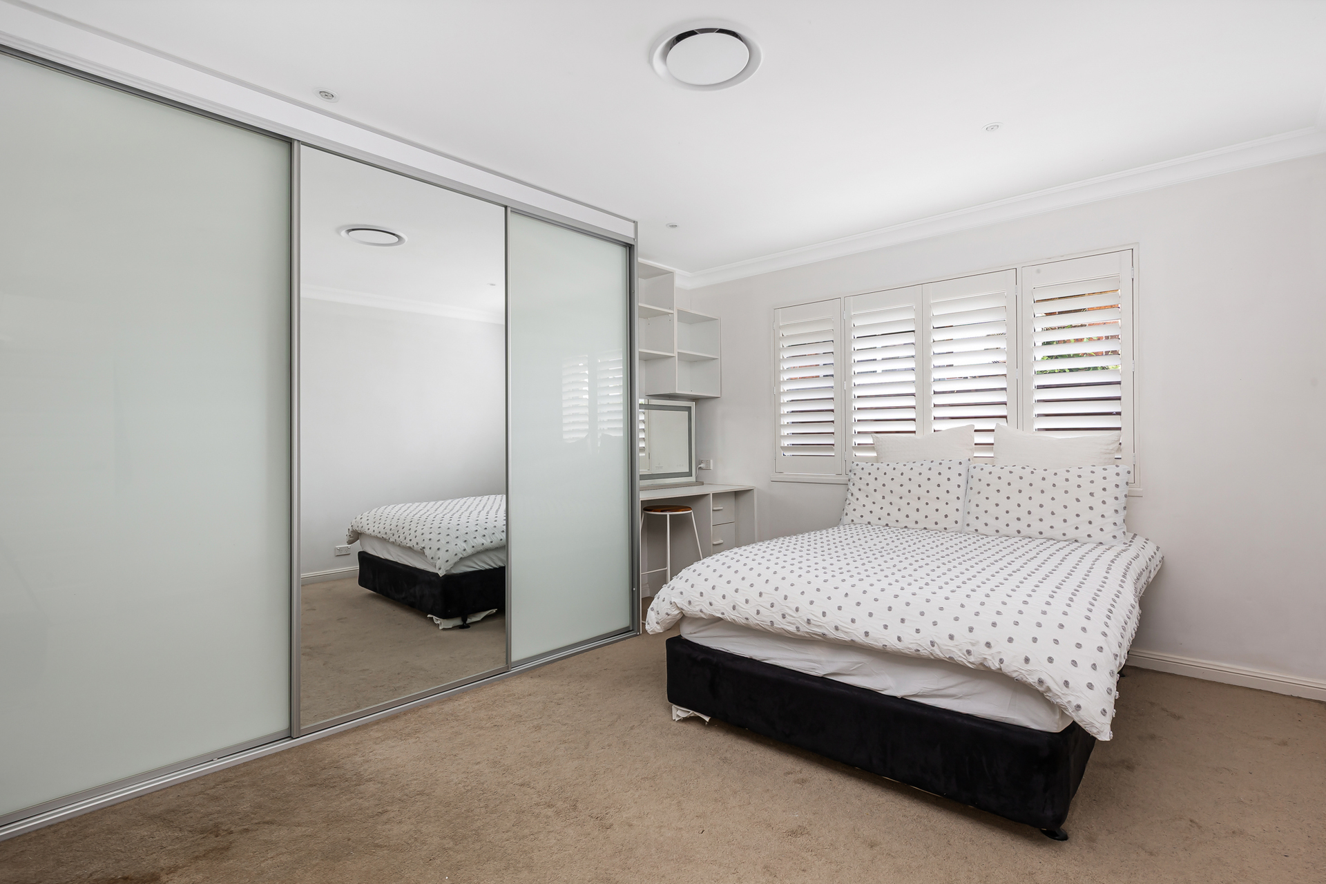 14 SPOONBILL STREET, Hinchinbrook NSW 2168 - Image 8