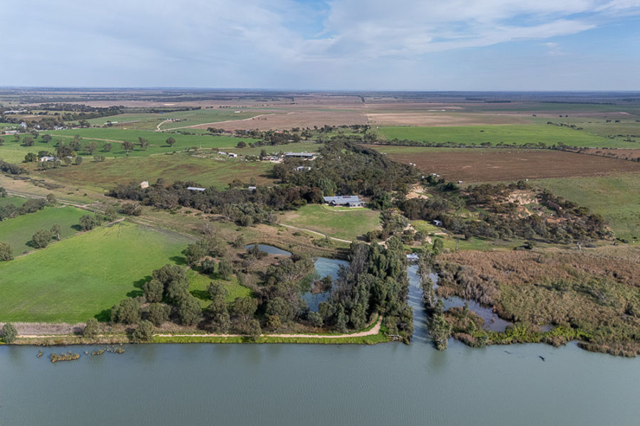 9-bedroom house at 1263 Jervois Road, Woods Point, SA 5253, Murray Bridge, South Australia