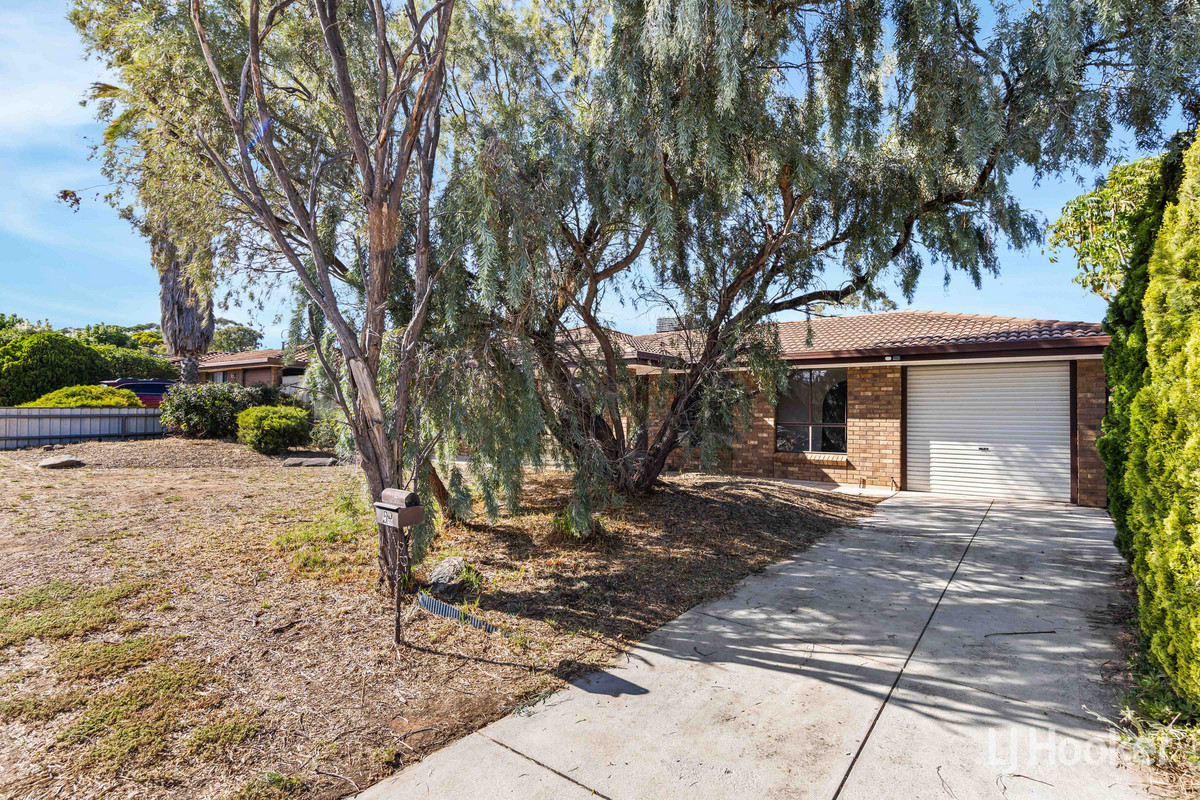 59 Tareena Street, Craigmore, SA 5114 - Image 3