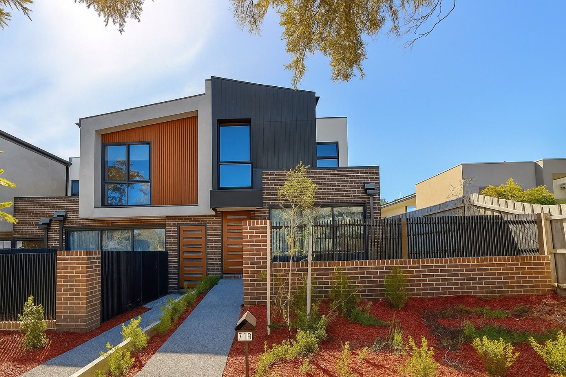 3-bedroom unit at 71B Yuille Street, Frankston, VIC 3199, Frankston, Victoria