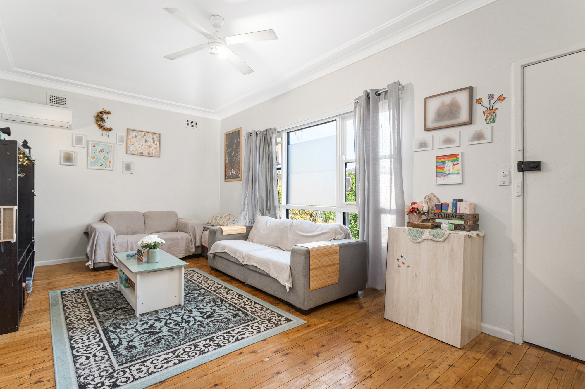 33 Gregory Avenue, Oxley Park, NSW 2760 - Image 3