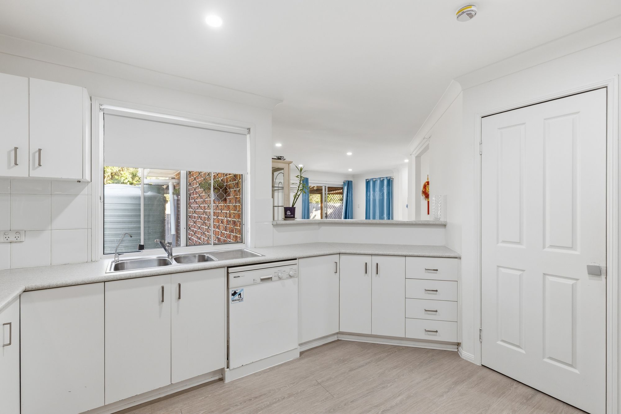 44 Tamarisk Way, Drewvale, QLD 4116 - Image 3