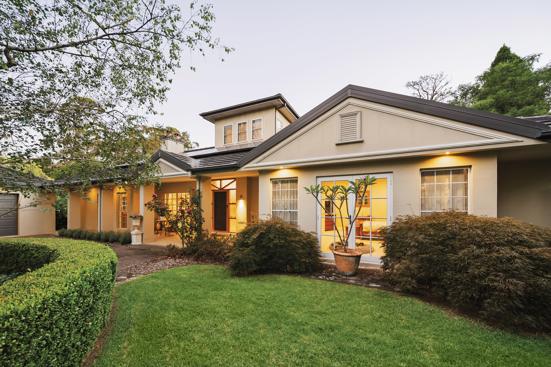 38 Summer Road, Faulconbridge, NSW 2776 - Image 1