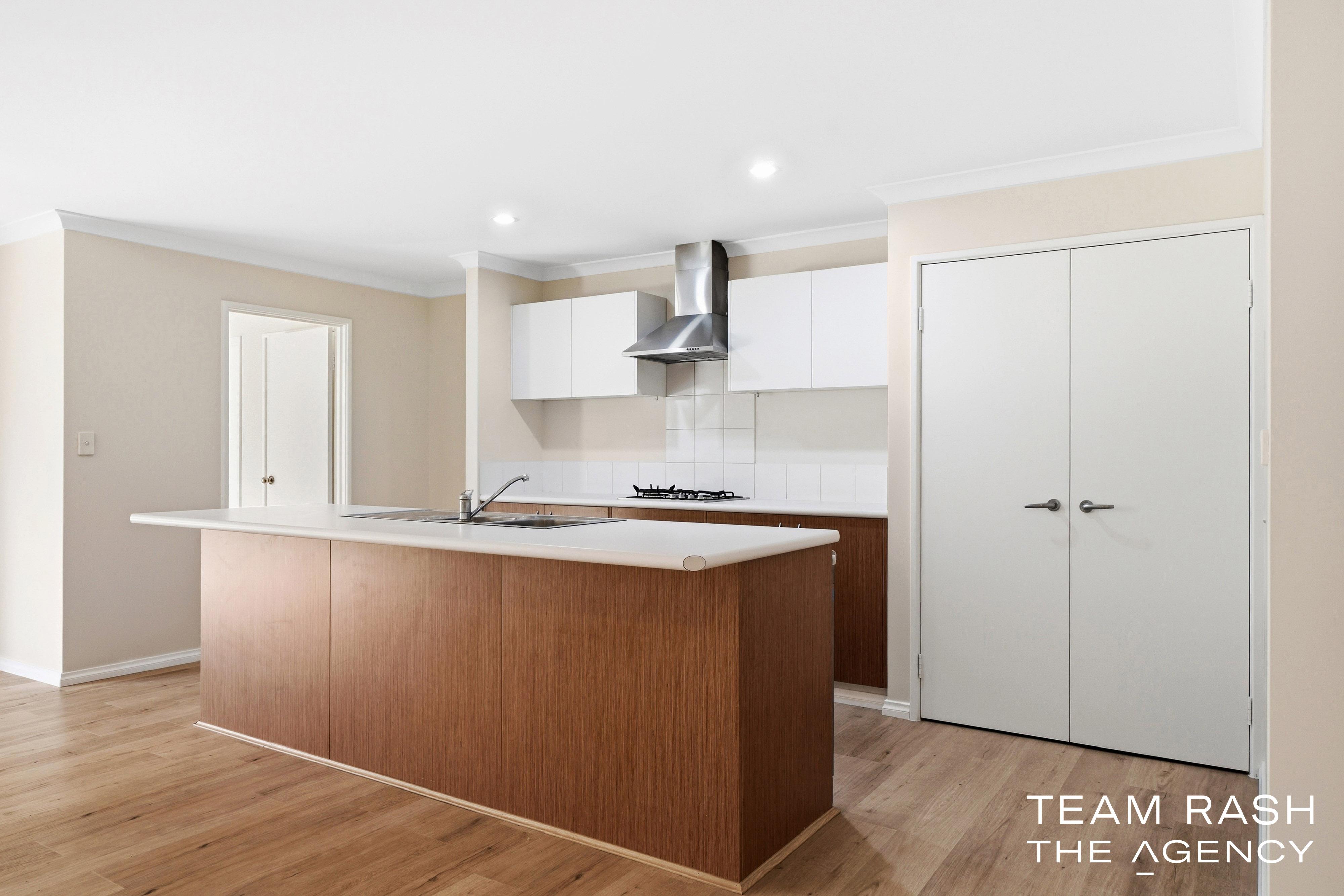 4-bedroom house at 2 Horticulture Gardens, Banksia Grove, WA 6031, Wanneroo, Western Australia