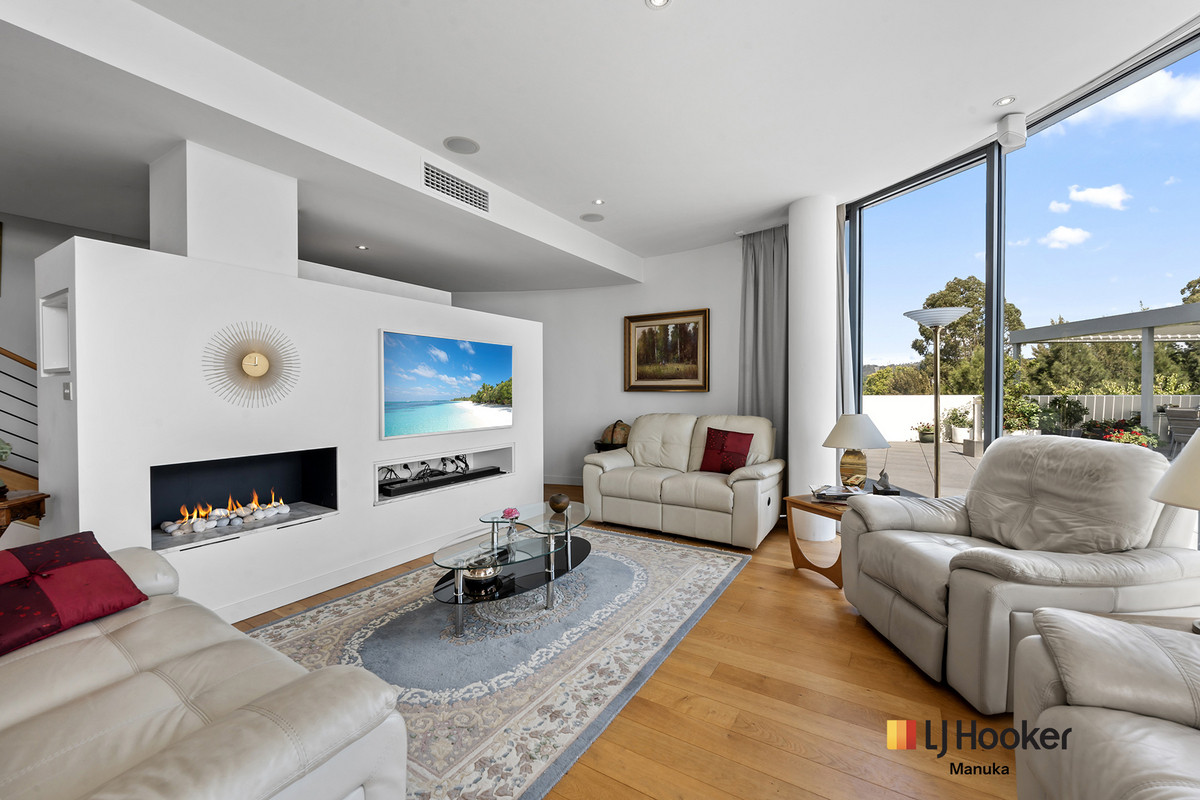 3-bedroom unit at 76/11 Eastlake Parade, Kingston, Act, 2604, Unincorporated Act, Australian Capital Territory