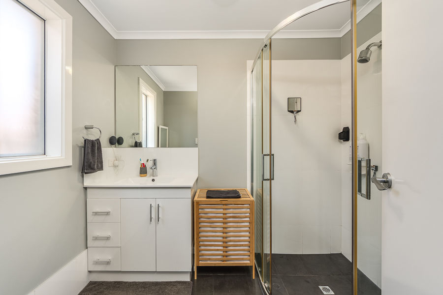 8 JOY CRESCENT, Murray Bridge SA 5253 - Image 6