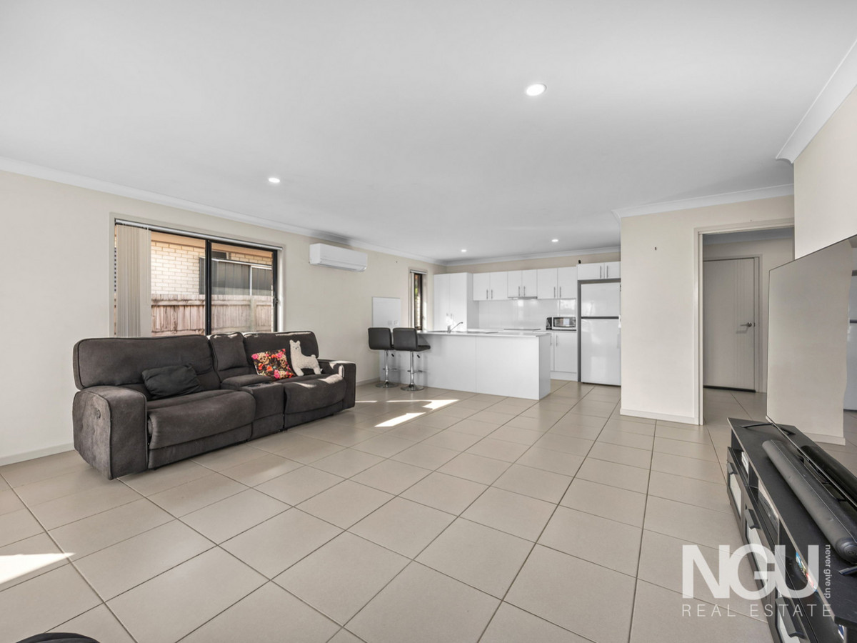 4 HOLROYD STREET, Brassall QLD 4305 - Image 4