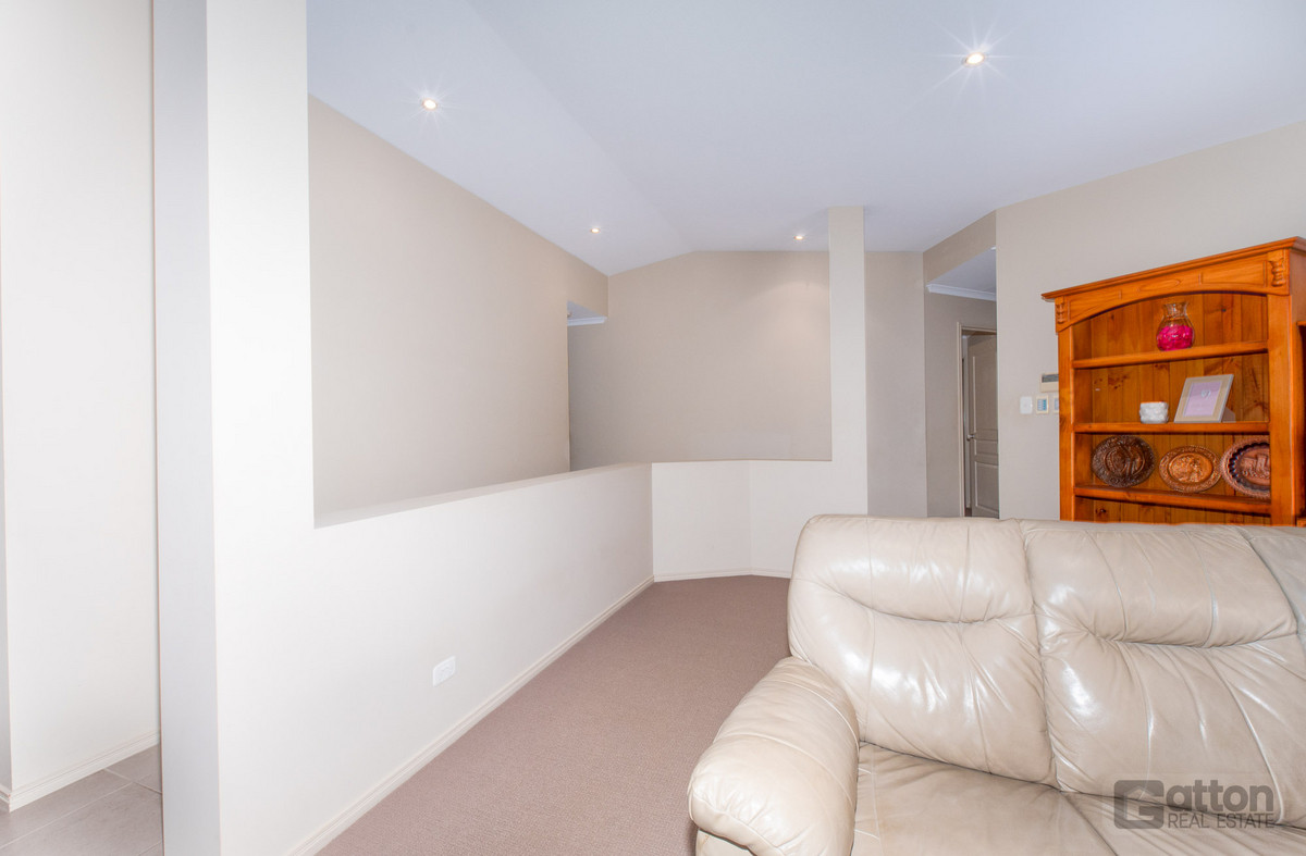 5-bedroom house at 56 Highview Avenue, Gatton, QLD 4343, Lockyer Valley, Queensland