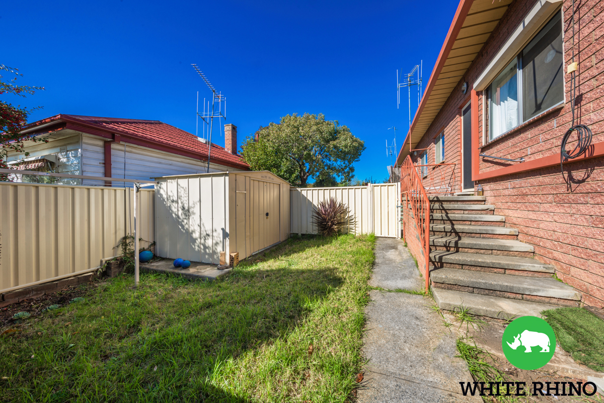 1-bedroom unit at 1/82-84 Tharwa Road, Queanbeyan, NSW 2620, Queanbeyan-Palerang, New South Wales
