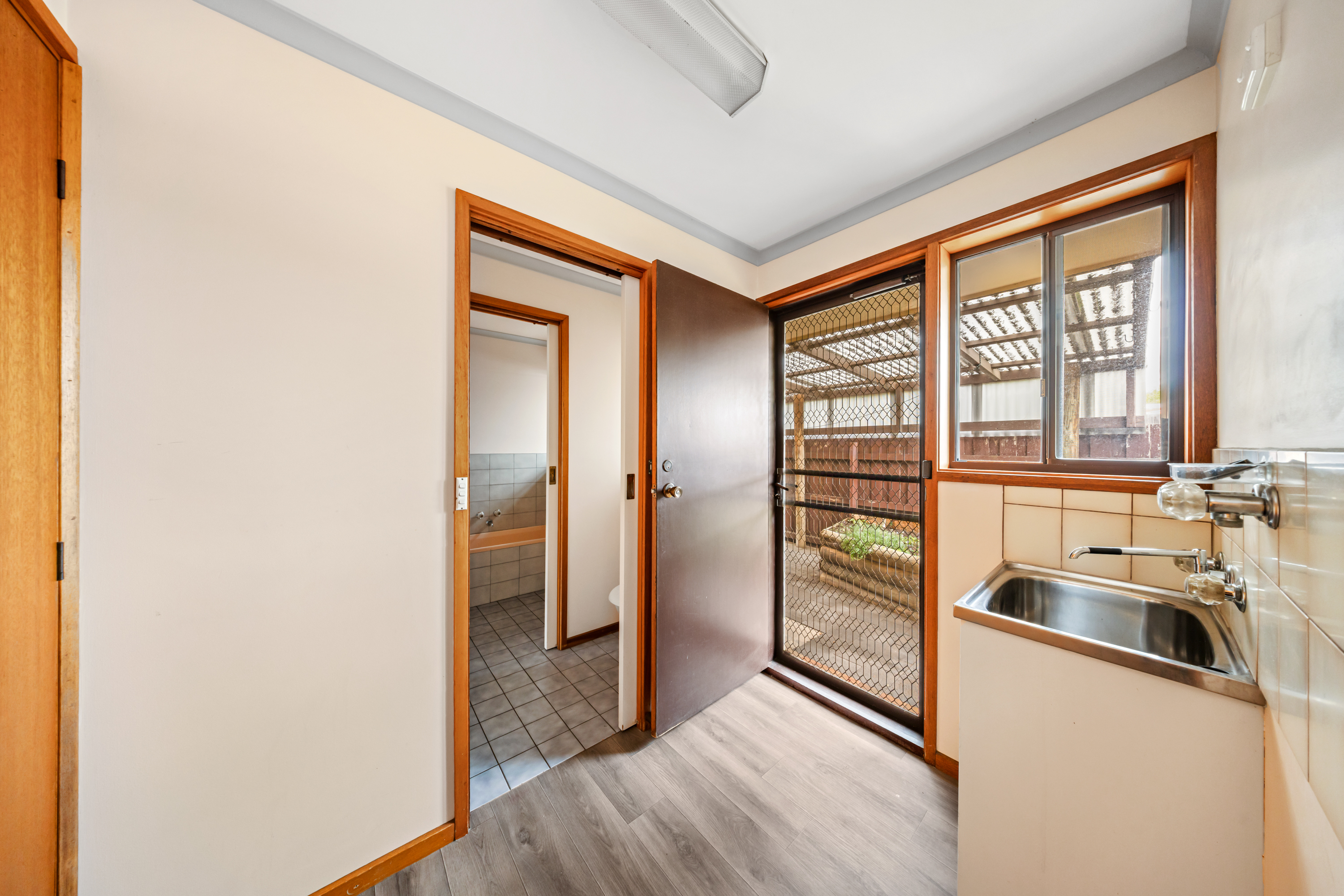 2-bedroom unit at 4 61-65 RAGLAN STREET, SALE VIC 3850, Wellington, Victoria