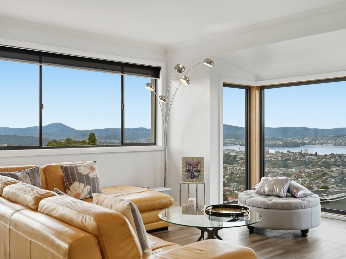 4-bedroom house at 3 CAROLINE STREET, Dynnyrne TAS 7005, Hobart, Tasmania