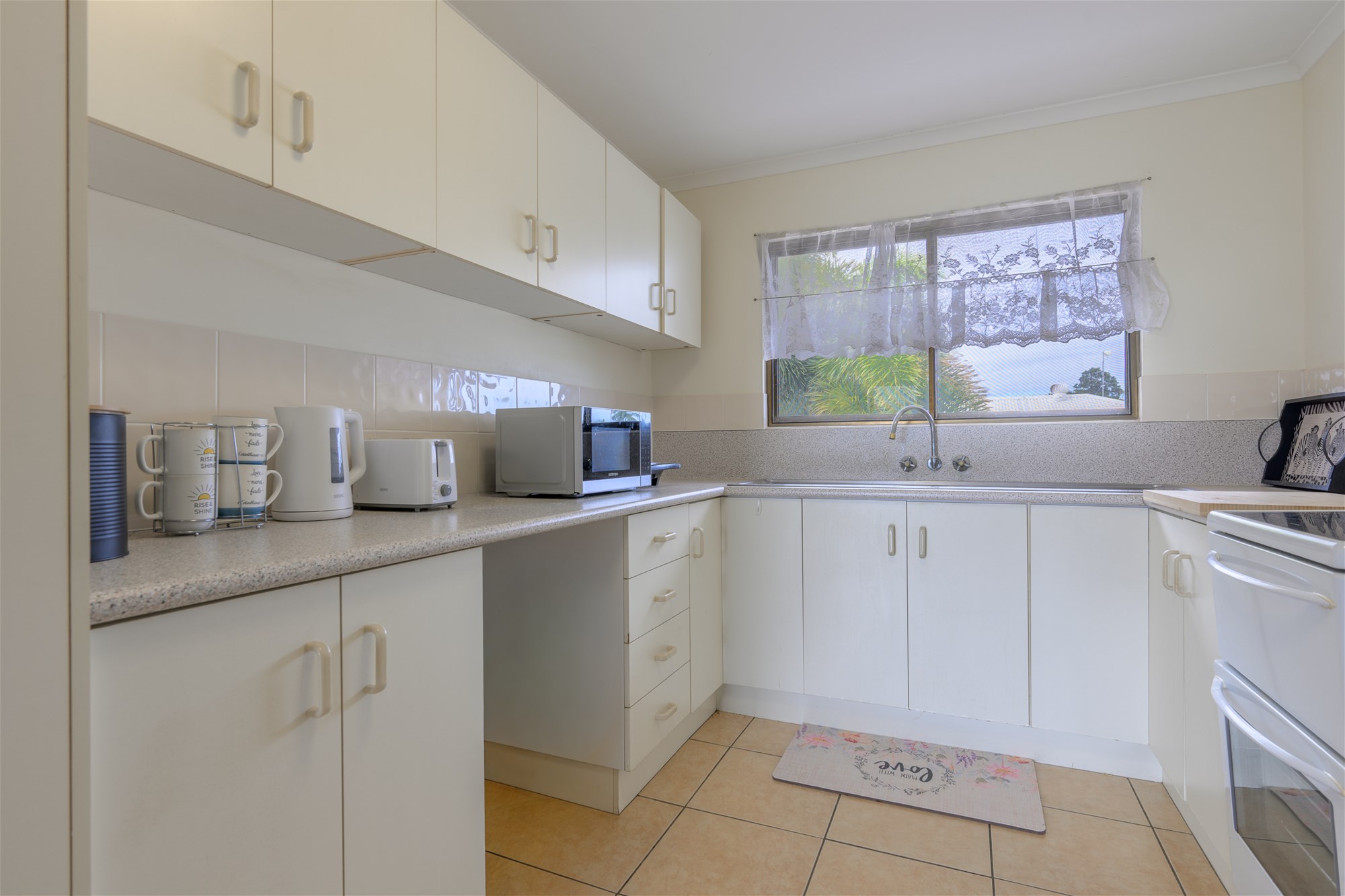 2-bedroom unit at 6/5 Sutton Street, Barney Point, QLD 4680, Gladstone, Queensland