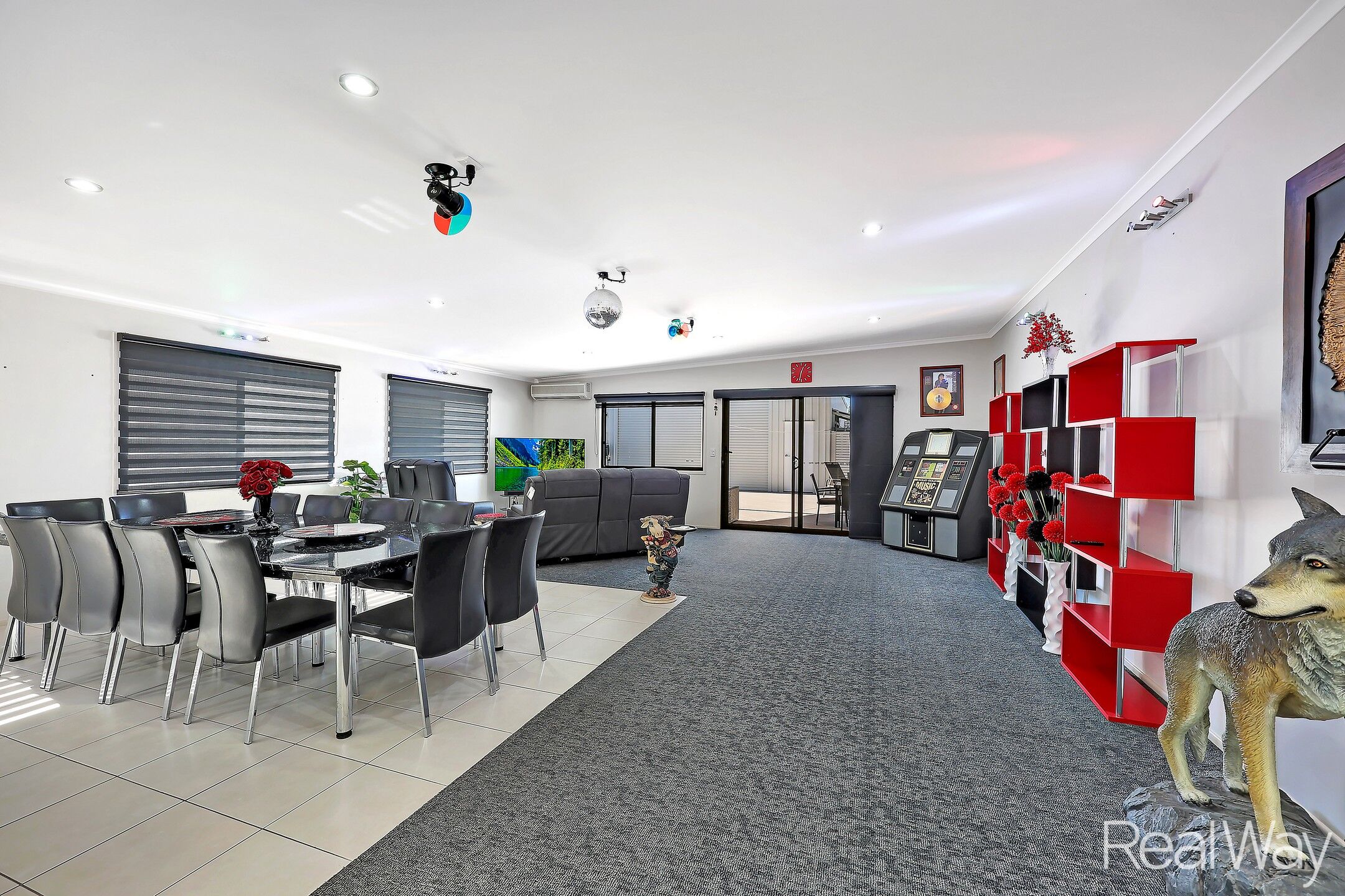 15 JENSEN STREET, Avenell Heights QLD 4670 - Image 10