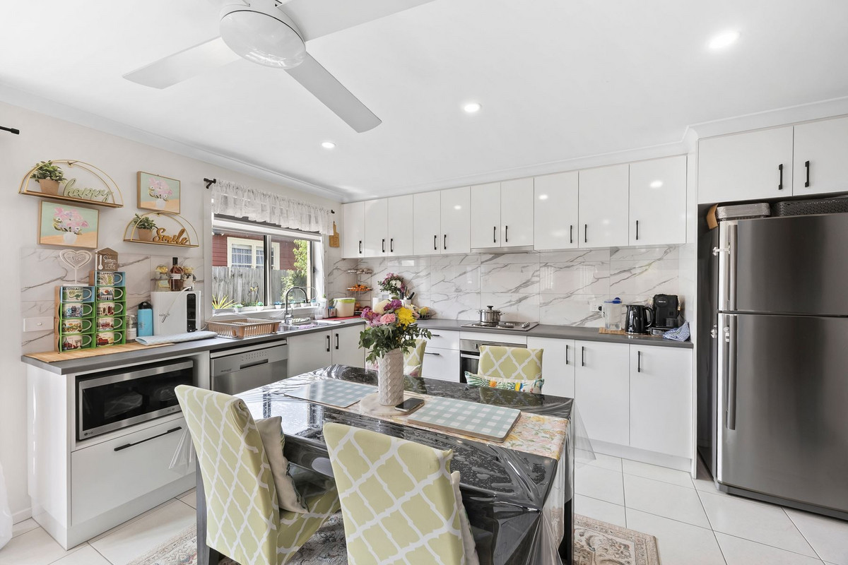 3-bedroom house at 2 Schroeter Street, Winchelsea, VIC 3241, Surf Coast, Victoria